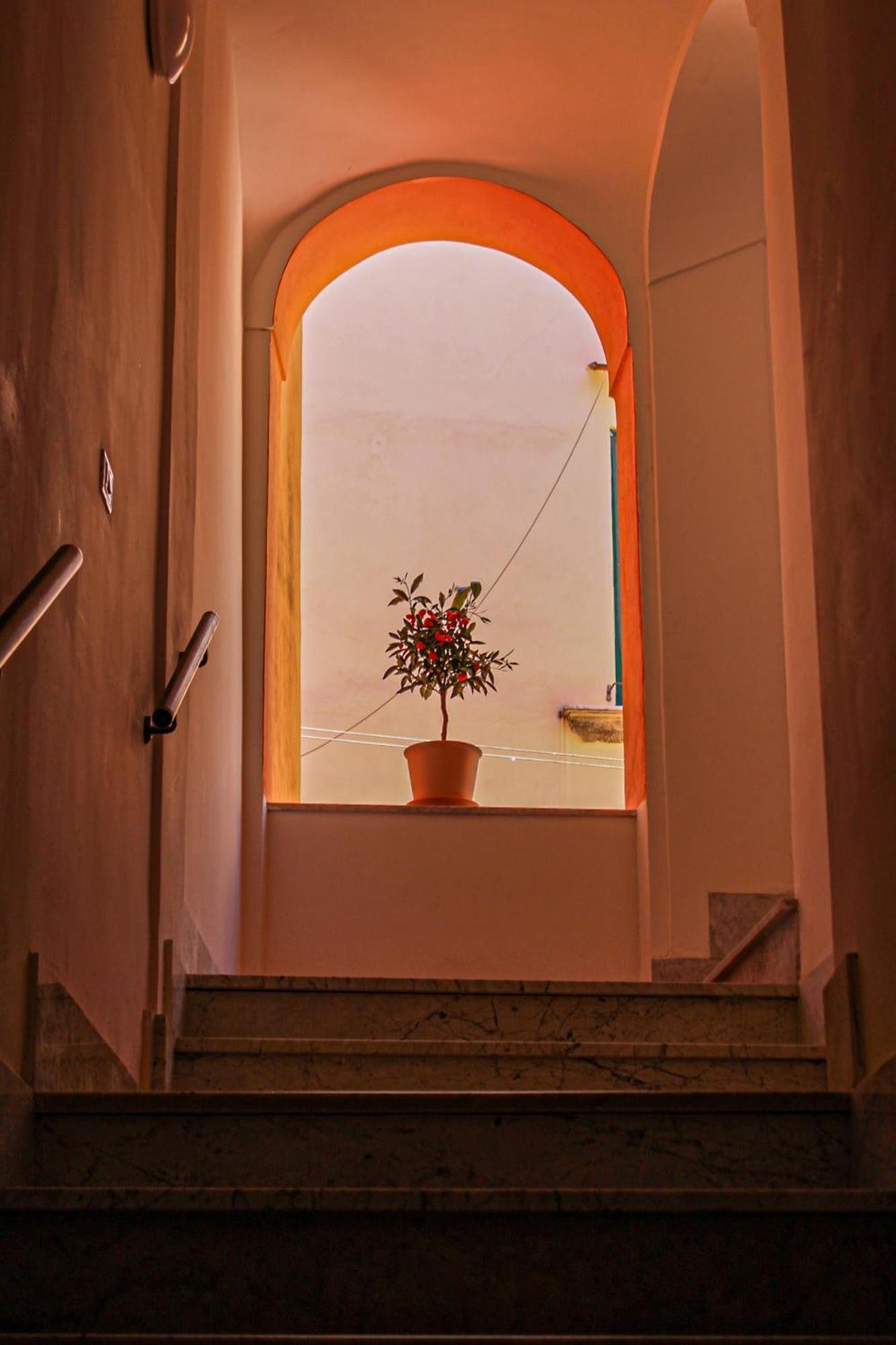 La Casa Di Temalo Bed & Breakfast Salerno Ngoại thất bức ảnh